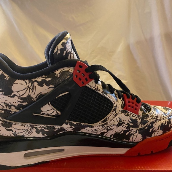 The Air Jordan 4 Retro Tattoo sneakers size 13 like new - Picture 9 of 14
